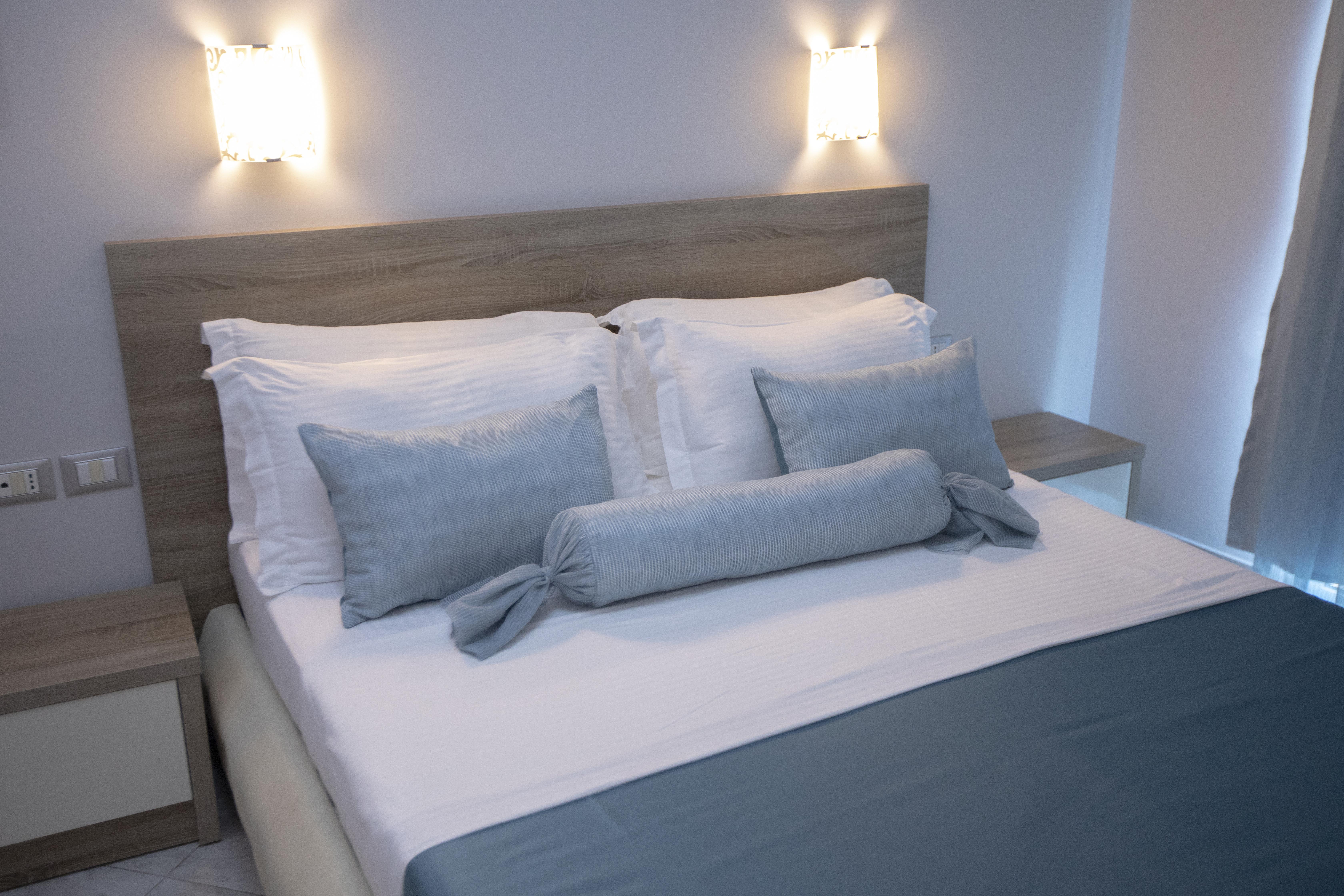 Hotel Oasis Саранде Екстериор снимка