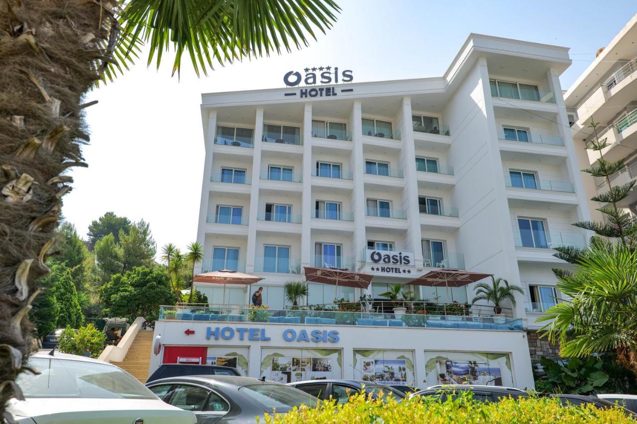 Hotel Oasis Саранде Екстериор снимка