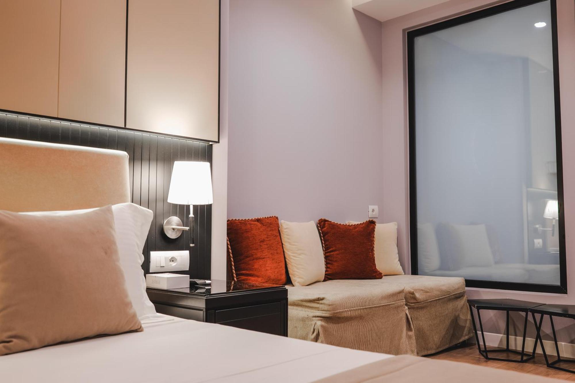 Hotel Oasis Саранде Екстериор снимка