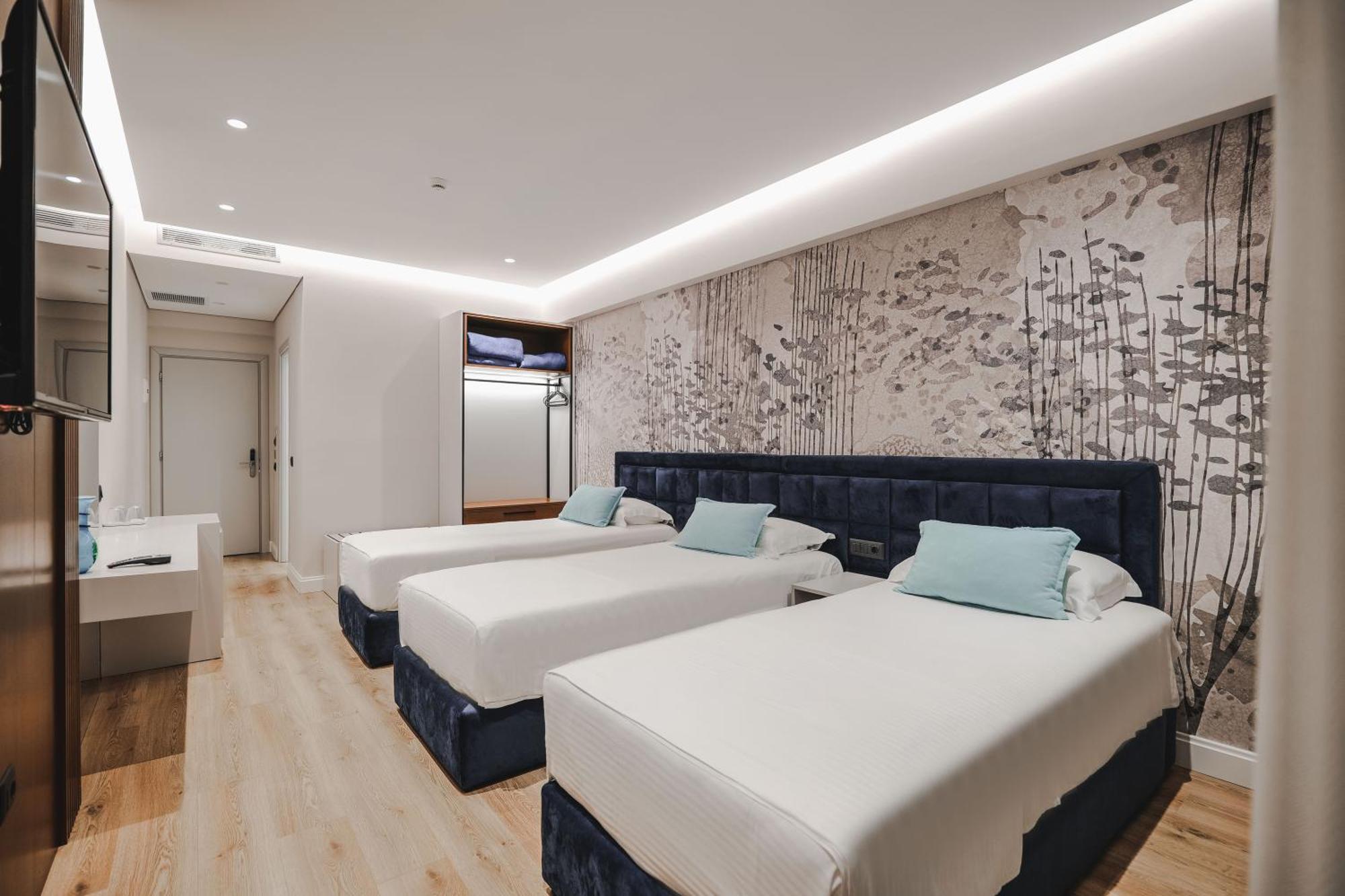 Hotel Oasis Саранде Екстериор снимка